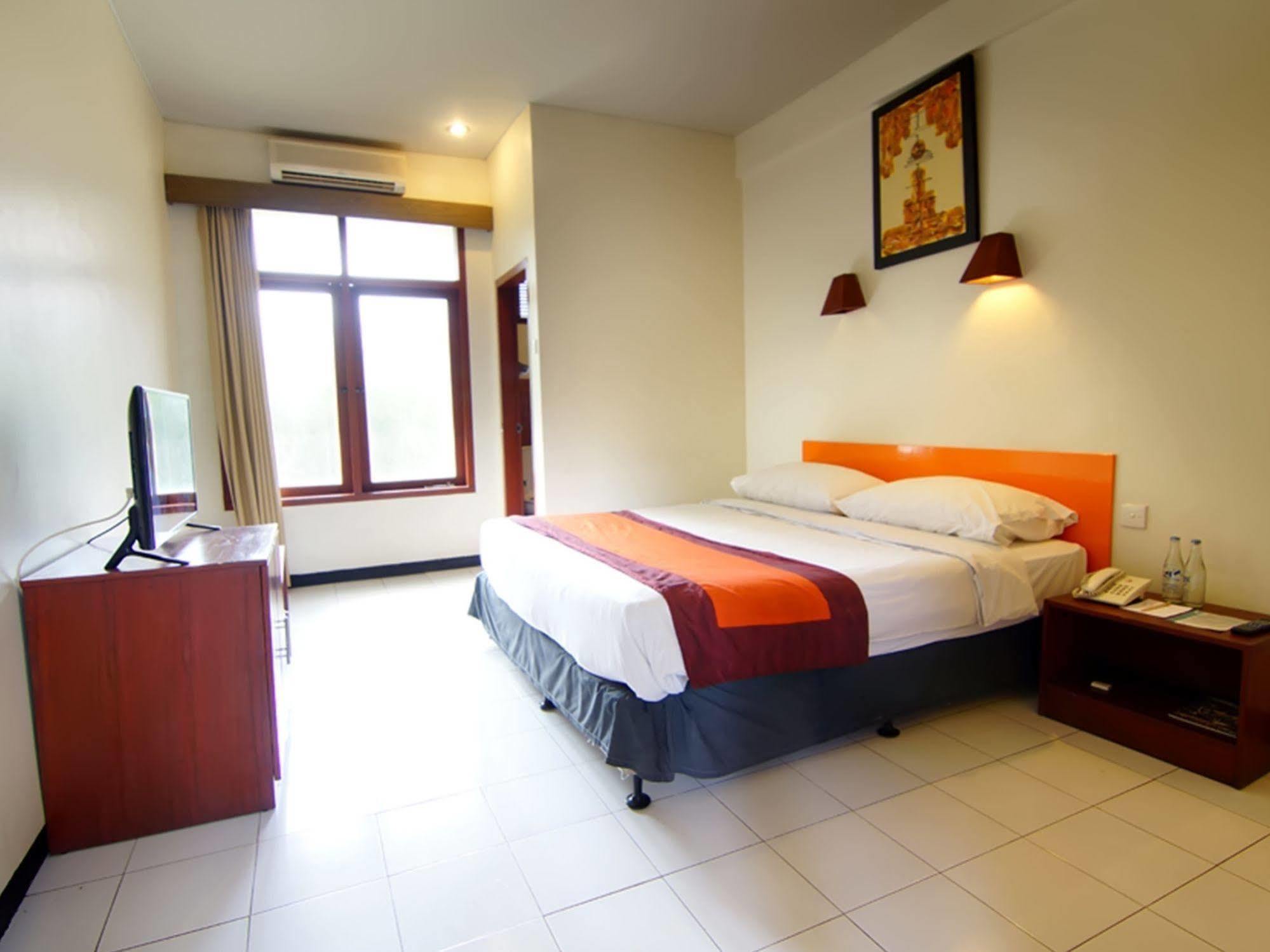 The Yani Hotel Bali Pesanggaran Kültér fotó
